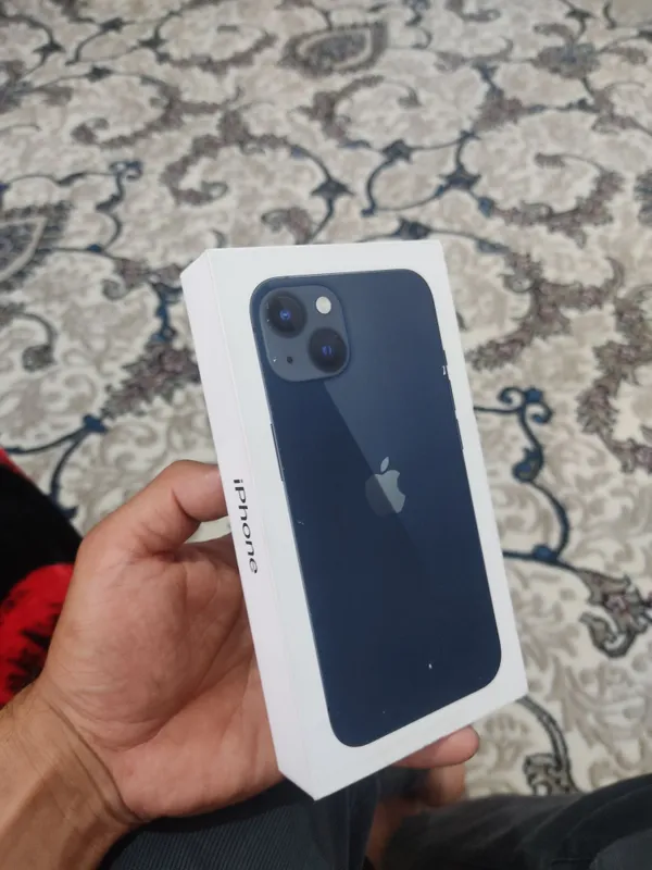 iPhone 13 100% yomkst Daqument karobka 1 oy boʻldi