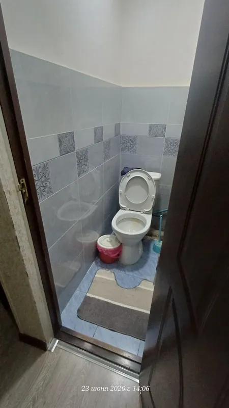 радуга районтдан 4 хонали квартира 2этаж жихозлари мебеллари билан — фото 3