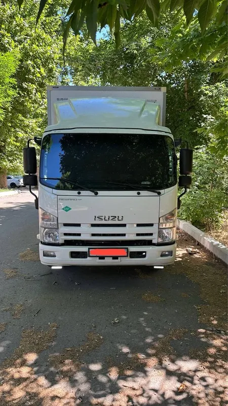 Isuzu 2025 ideal