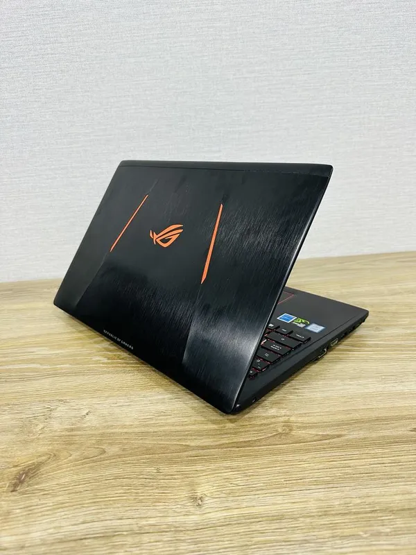 Срочно ASUS ROG Strix Core i7-8 Ядерный, Мощный, Игровой ноутбук — фото 1