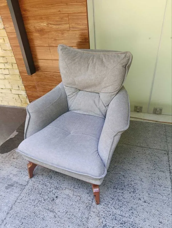 Ofis mebellari sotiladi. Narxi kelishamiz. Hammasi ideal holatda 2 Ofis mebellari sotiladi. Narxi kelishamiz. Hammasi ideal holatda 2