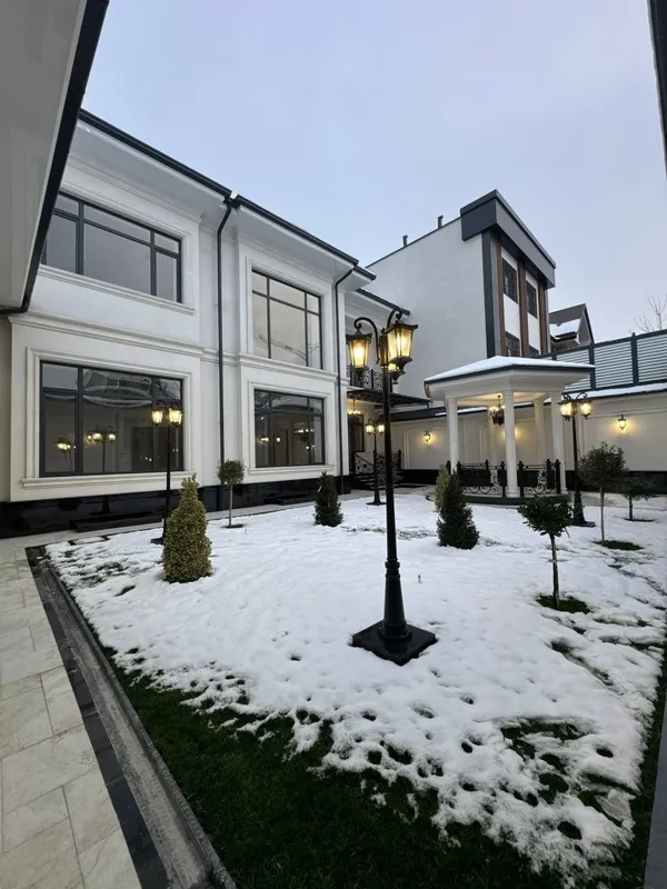 Продается новый евро дом 5.5 соток 6 комнаты. Никитина