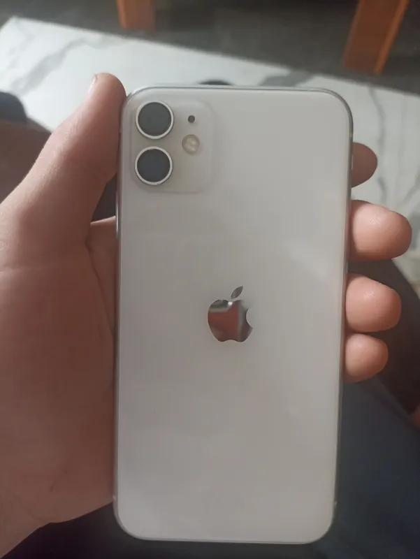 IPhone 11 2
