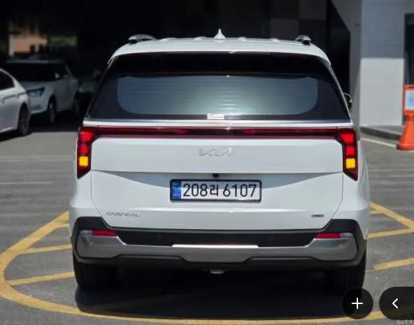 Kia Carnival HEV FULL — фото 3