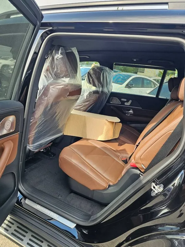Mercedes-Benz GLS 450 5 Mercedes-Benz GLS 450 5
