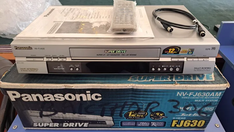 Panasonic NV-FJ630 янги видео магнитафон 8 Panasonic NV-FJ630 янги видео магнитафон 8