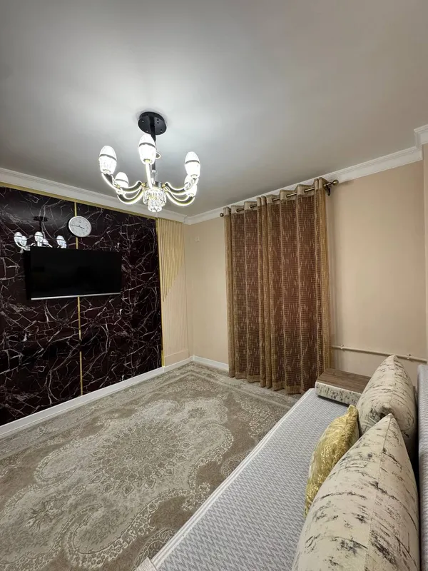 Продаётся 4-комнатная квартира, 100 м², 2/9, евро ремонт 3