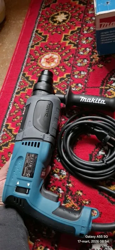 Perforator Makita HR 2470 original. — фото 2
