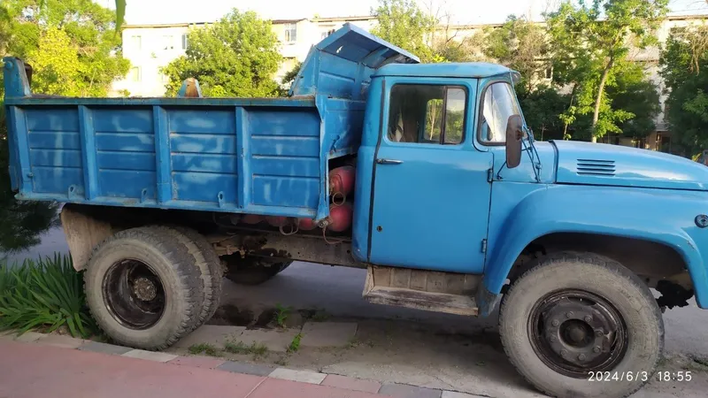 ZIL samosval. Yili 1991. Bitta egasi. Gaz 6 ball. 2 ZIL samosval. Yili 1991. Bitta egasi. Gaz 6 ball. 2