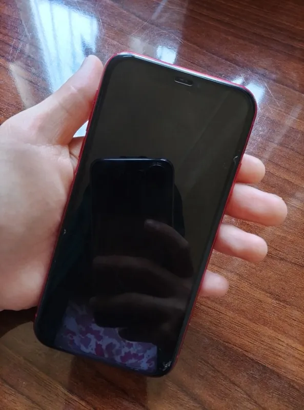 iPhone 11 4 iPhone 11 4