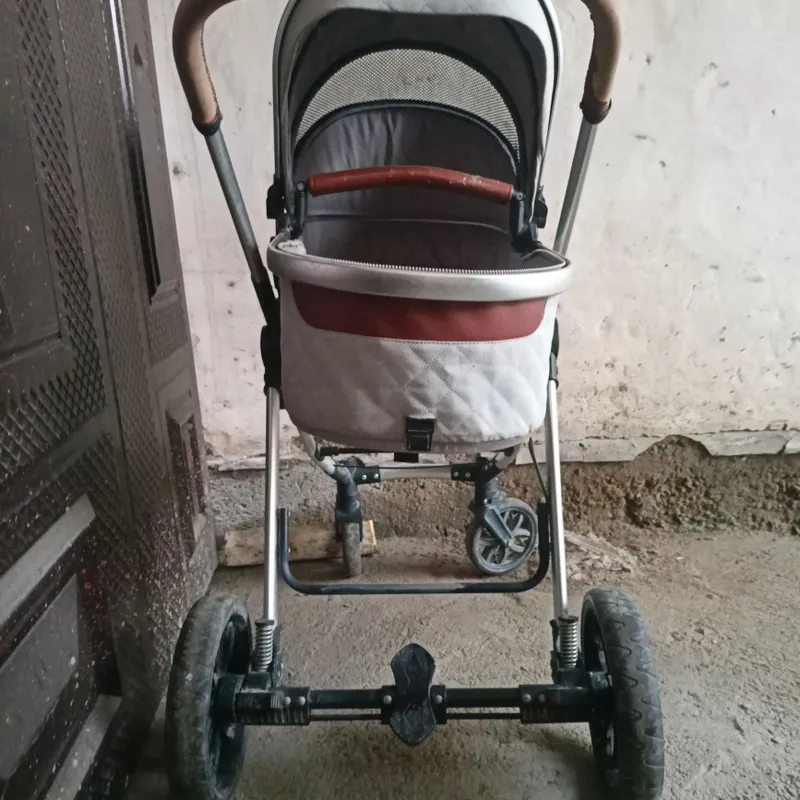 Коляска детский б/у — фото 1