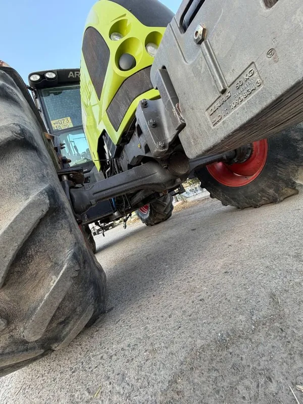 Трактор Claas Arion 630 C с автопилотом 7 Трактор Claas Arion 630 C с автопилотом 7