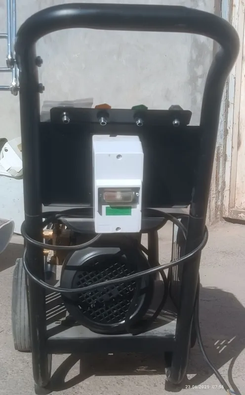 Продается Карчер на 380 V. Мощность 250-300 атмосфер — фото 2 Продается Карчер на 380 V. Мощность 250-300 атмосфер — фото 2