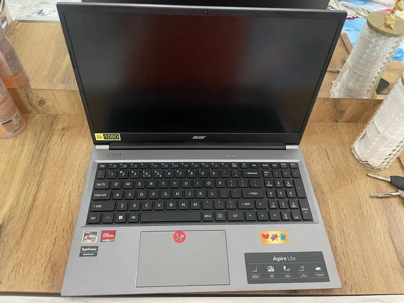 Acer Aspire Lite 15 , xolati judayam 2 Acer Aspire Lite 15 , xolati judayam 2