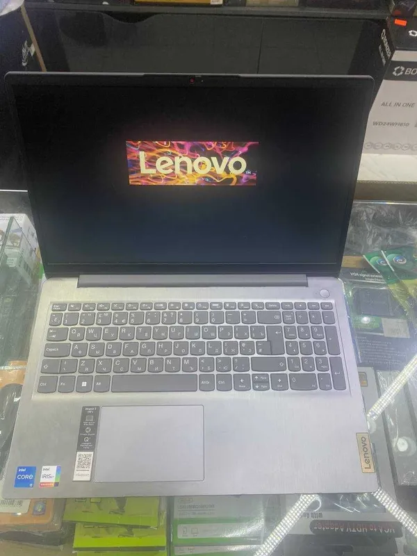 Noutbook Lenovo i5 — фото 2