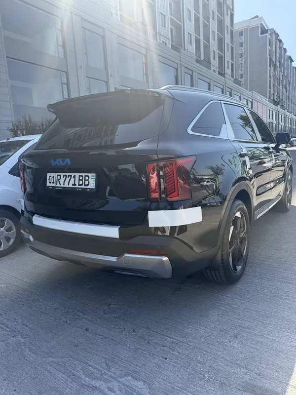 Kia Sarento Sorento 3.5 litr full комплектация 7 kishilik — фото 2