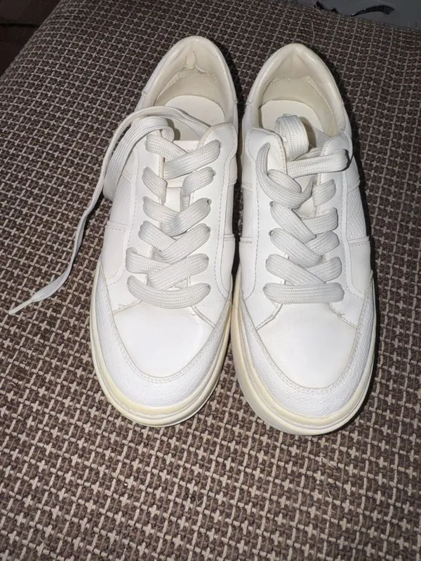 продаются кроссовки Zara 1