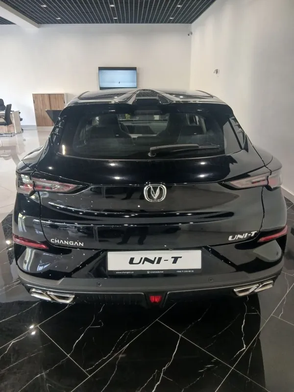 Changan avtosaloni 3 Changan avtosaloni 3