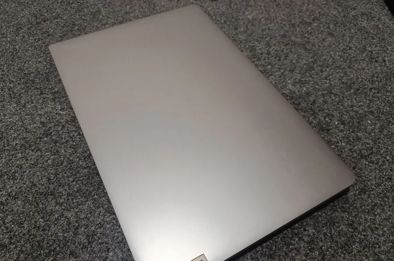 Lenovo ideapad slim 3 2 Lenovo ideapad slim 3 2