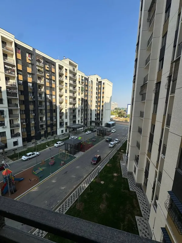 Срочно продам 3/5/16 ЖК Пойтахт Резиденс 10 Срочно продам 3/5/16 ЖК Пойтахт Резиденс 10