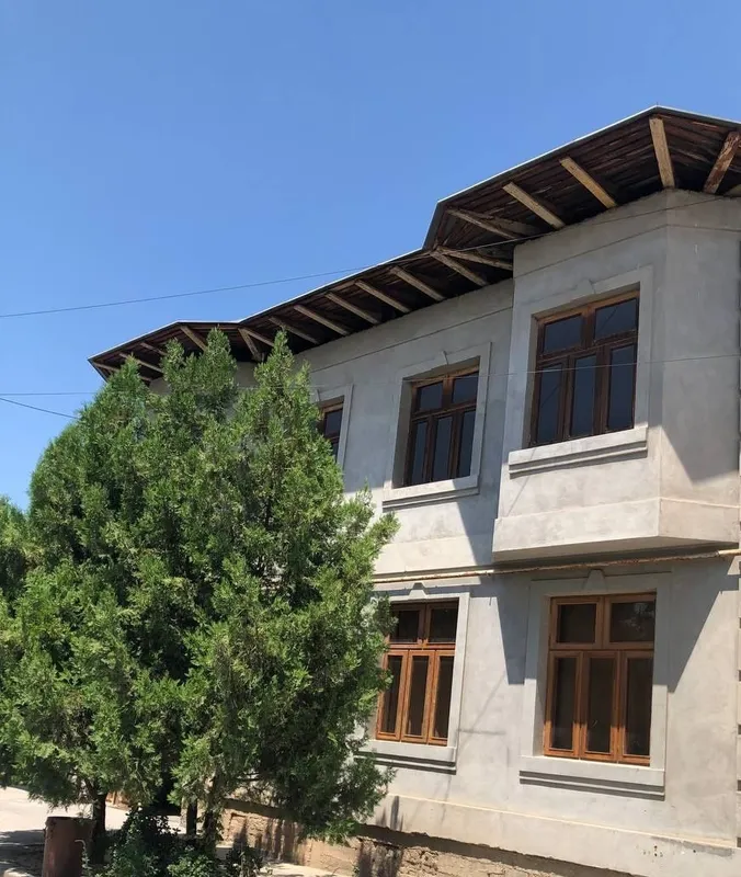 Uchastka sotiladi shayhontoxur tumanida shofayiz mahallada 2