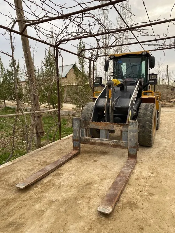 XCMG LW300FN Pogruzchik sotiladi!