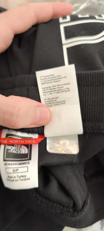 Шорты мужские The North Face Graphic, размер S, оригинал Цвет: Черный — фото 2