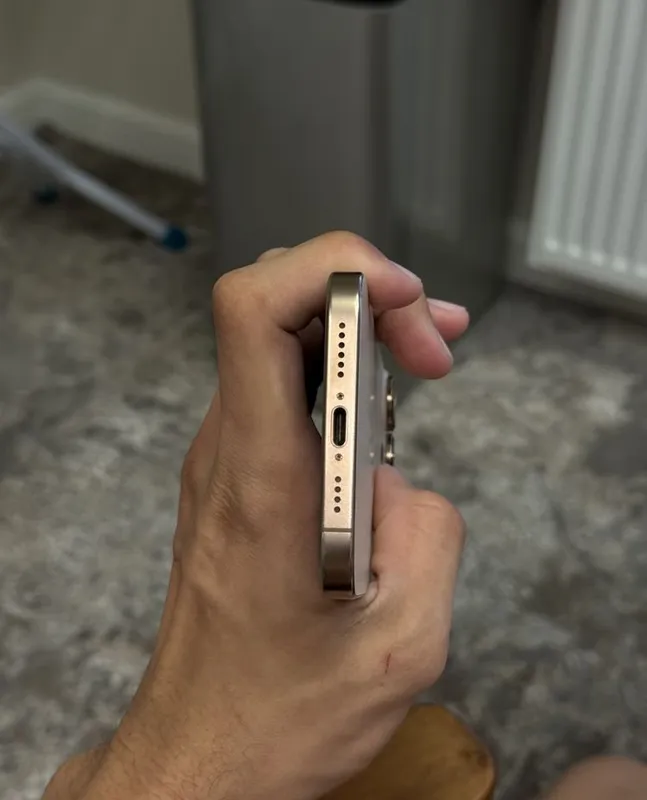 iPhone 16 Pro Max 256 ГБ / 90%, в коробке 5 iPhone 16 Pro Max 256 ГБ / 90%, в коробке 5