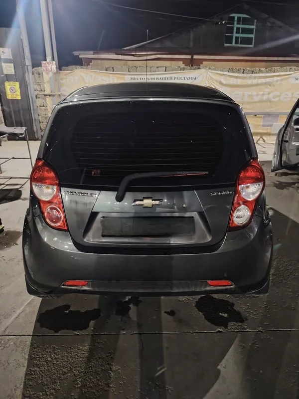 Chevrolet Spark srochna sotiladi 5