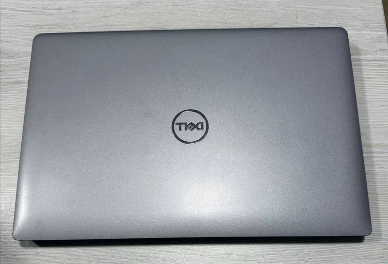 Dell Latitude 5430 Core i7-1265u vPro 16GB/256GB 1