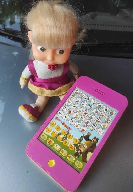 Интерактивная игрушка Маша с приложением.
