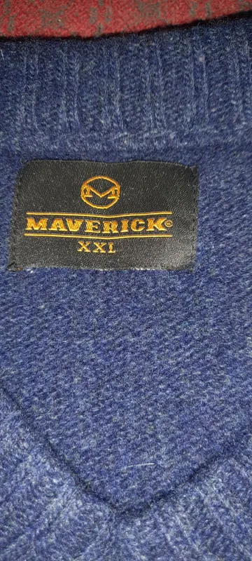 Продаються свитер синего цвета фирмы MAVERICK. 2 Продаються свитер синего цвета фирмы MAVERICK. 2