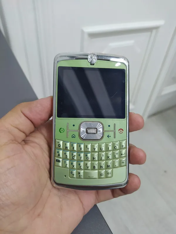 Motorola Q9c Perfectum knopkali telefon