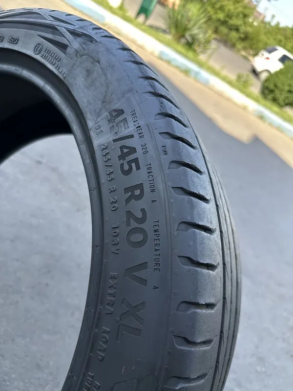 Continental EcoContact 6 245/45 R20 — 1 шина, хорошее состояние — фото 4