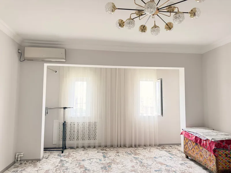 Single room for women in City centre