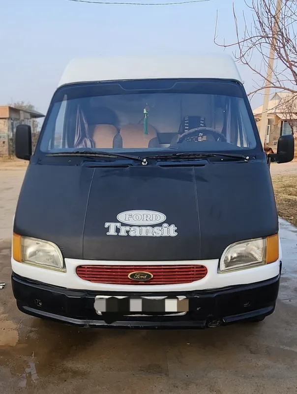 Ford yuk mashina