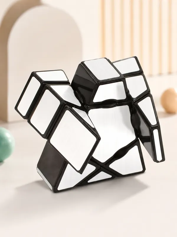 Mirror Cube Silver — mantiqiy boshqotirma