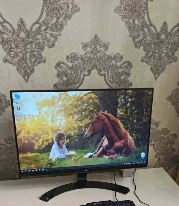Monitor 23, 24, o‘lchamlar bor. Ishlaydi Monitor 23, 24, o‘lchamlar bor. Ishlaydi