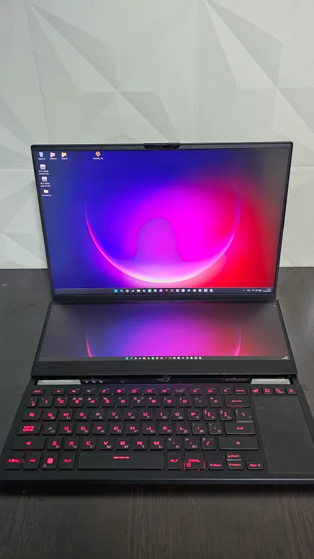 Asus ROG Zephyrus duo 16 1