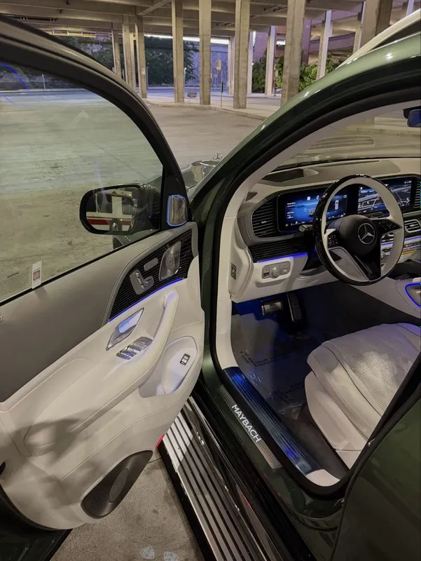 Mercedes-Maybach GLS 600 Manufaktor2026 4 Mercedes-Maybach GLS 600 Manufaktor2026 4
