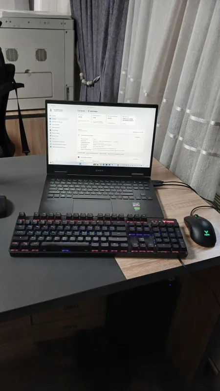 Продаю игровой ноутбук HP OMEN 15 2