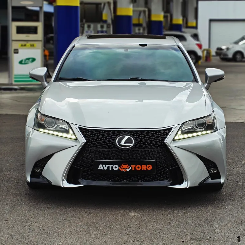 Lexus GS350, 2013, в отличном состоянии