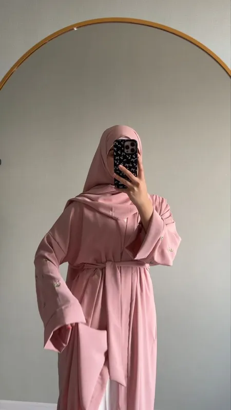 Abaya. Siz uchun eng nafis tanlov 1 Abaya. Siz uchun eng nafis tanlov 1
