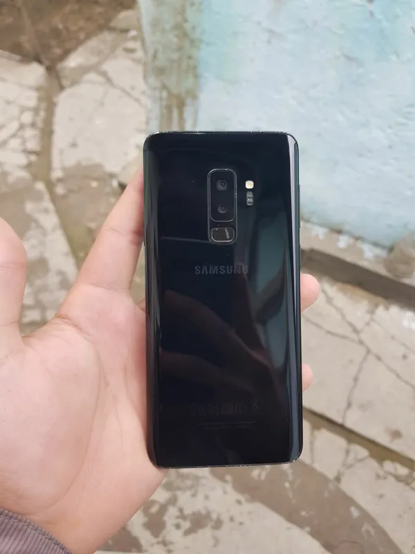 Samsung s9+ ideal