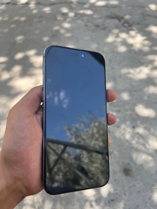 Iphone 14 pro max 4