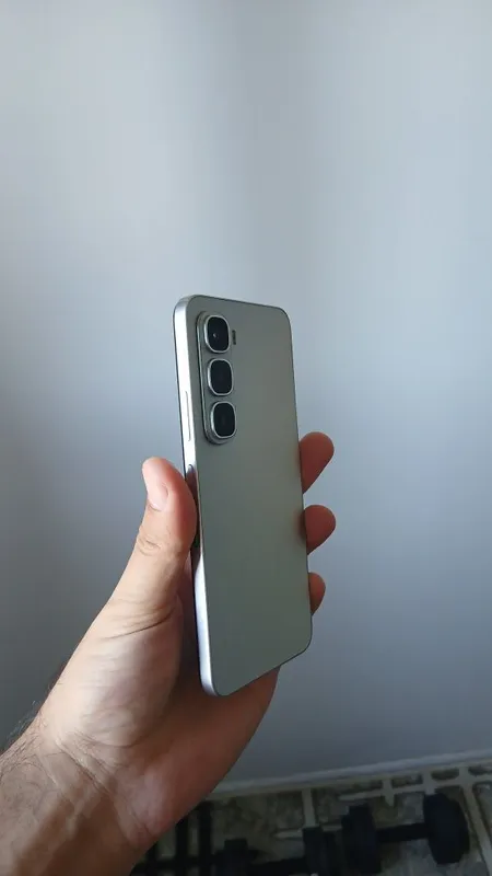 Infinix hot 60i sotiladi — фото 4
