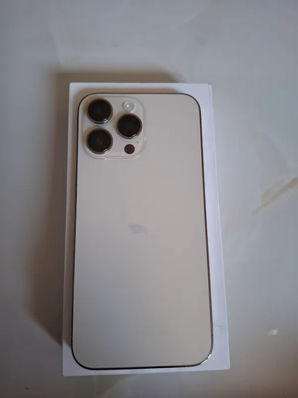 Iphone 14 pro max 128 gold 4