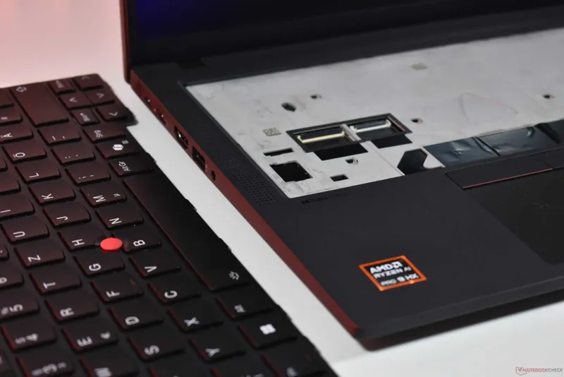 Lenovo ThinkPad P14s Gen 6 AMD Ryzen AI 9 HX PRO 370/64GB DDR5/1TB SSD — фото 7