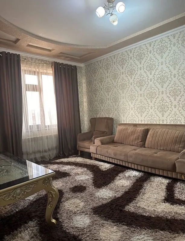 Yunusobod metro bekati yonida 2 xonali kvartira ijaraga beriladi
