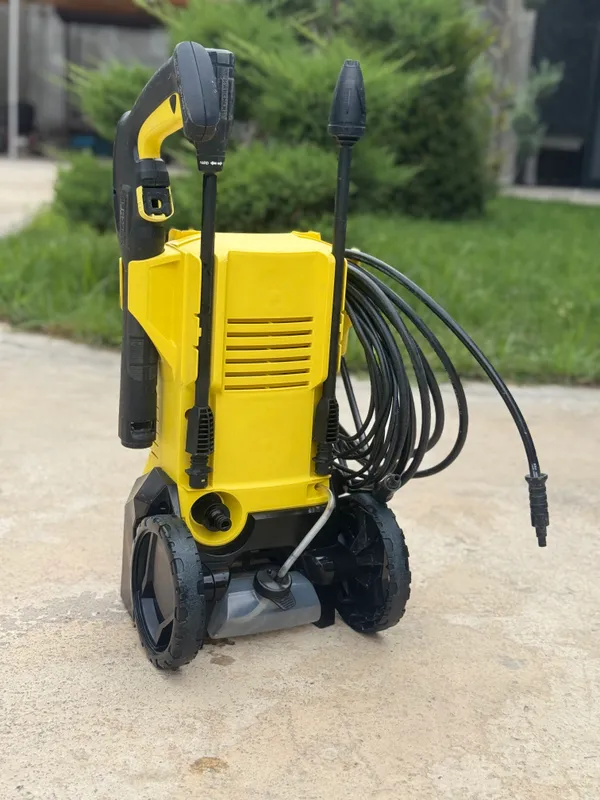 Karcher, yuqori bosimli yuvish moslamasi 4 Karcher, yuqori bosimli yuvish moslamasi 4
